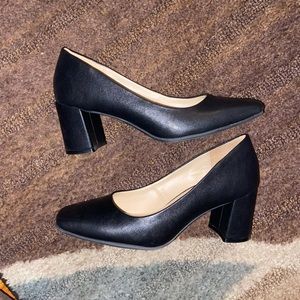 Naturalizer Square Heels